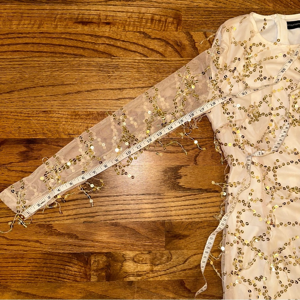 NWT Pretty Little Thing Sz 2 Beaded Sheer Sleeve Party Dress Champagne - Picture 9 of 9